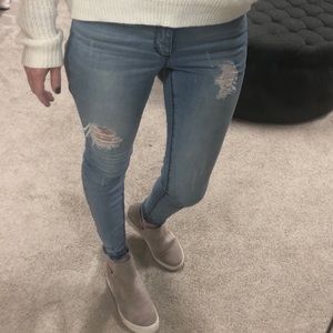 Cred NY Distressed Jeans